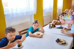 530690204_25072609428993428_1041489576416134547_n_25072609415660096